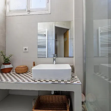 Appartement Berlioz Blue Ap4458 By Riviera Homes *